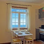 Gasthof Rocha Do Sol 59b - Ensuite With Balcony View Canhas