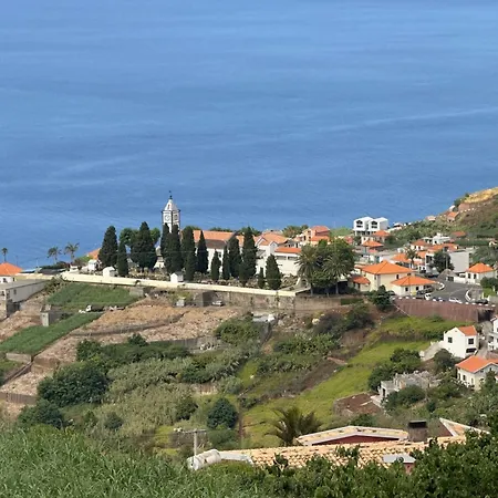 Pensionat Rocha Do Sol 59b - Ensuite With Balcony View