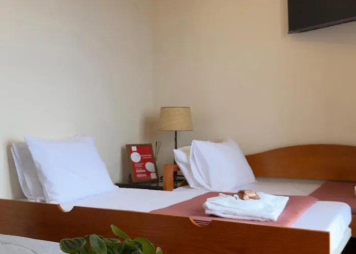 Rocha Do Sol 59b - Ensuite With Balcony View