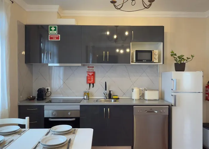 Rocha Do Sol 59b - Ensuite With Balcony View Affittacamere