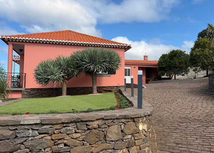 Affittacamere Rocha Do Sol 59b - Ensuite With Balcony View