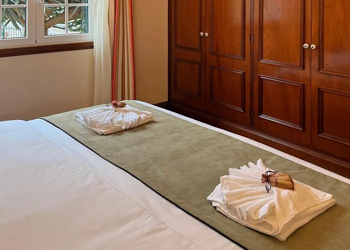 Rocha Do Sol 59b - Ensuite With Balcony View