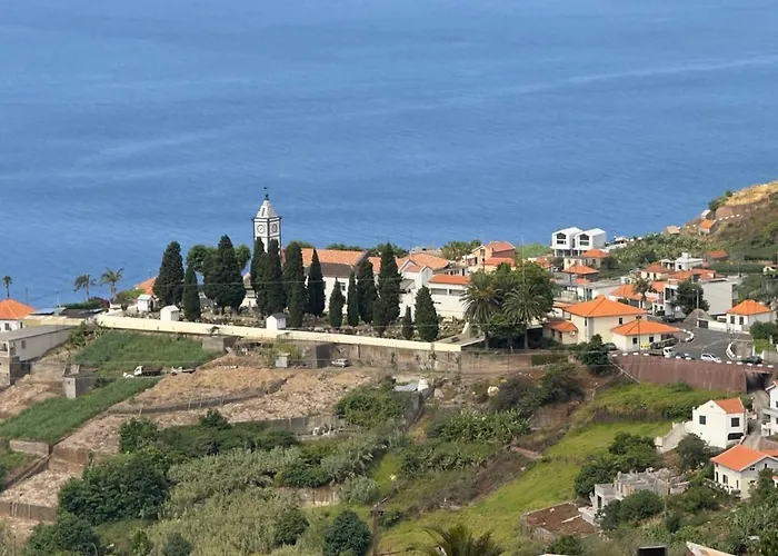 Affittacamere Rocha Do Sol 59b - Ensuite With Balcony View